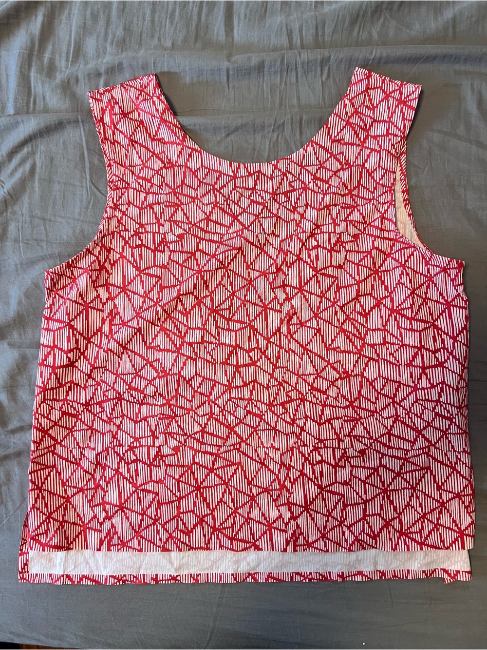Title Nine Red and White Geometric Sleeveless Tank